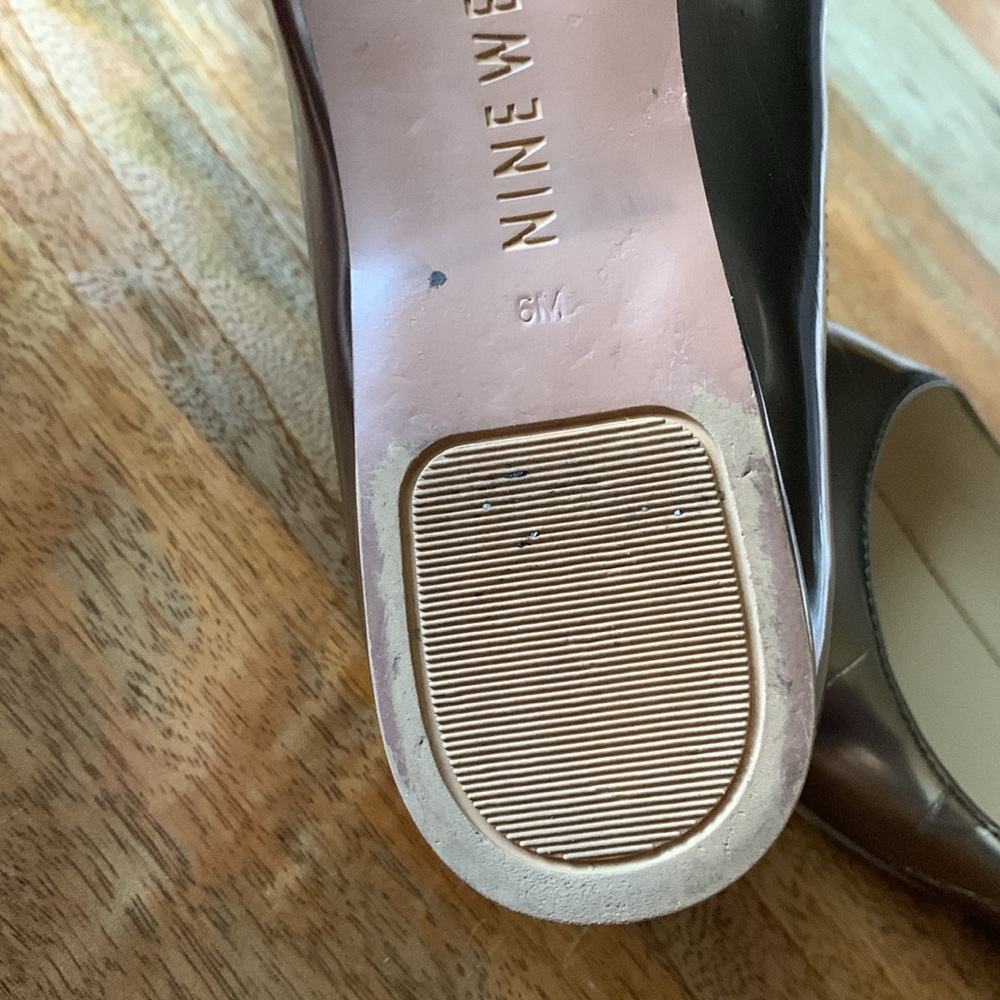 Nine West silver pointed flats 6 6M - Picture 11 of 14